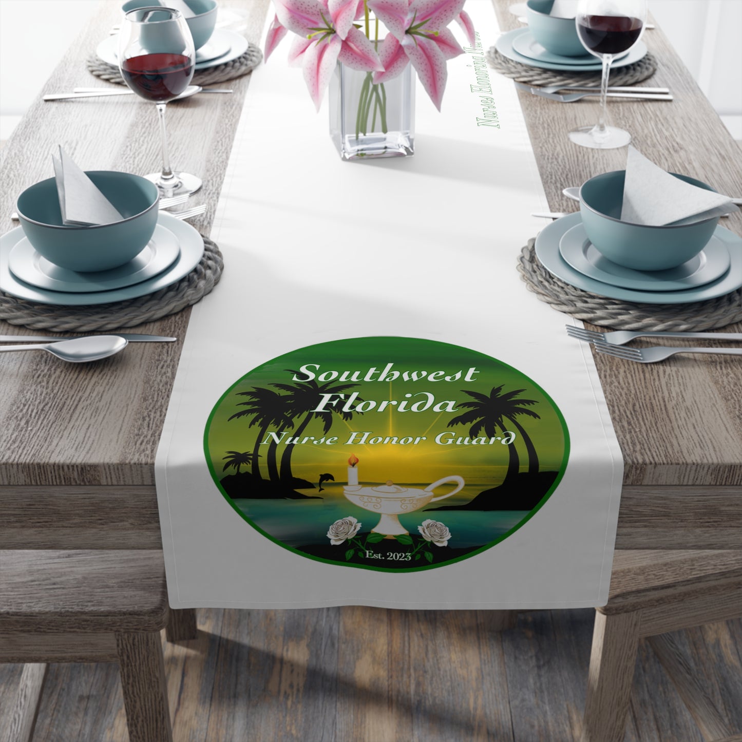 SW Florida NHG Table Runner (Cotton, Poly)