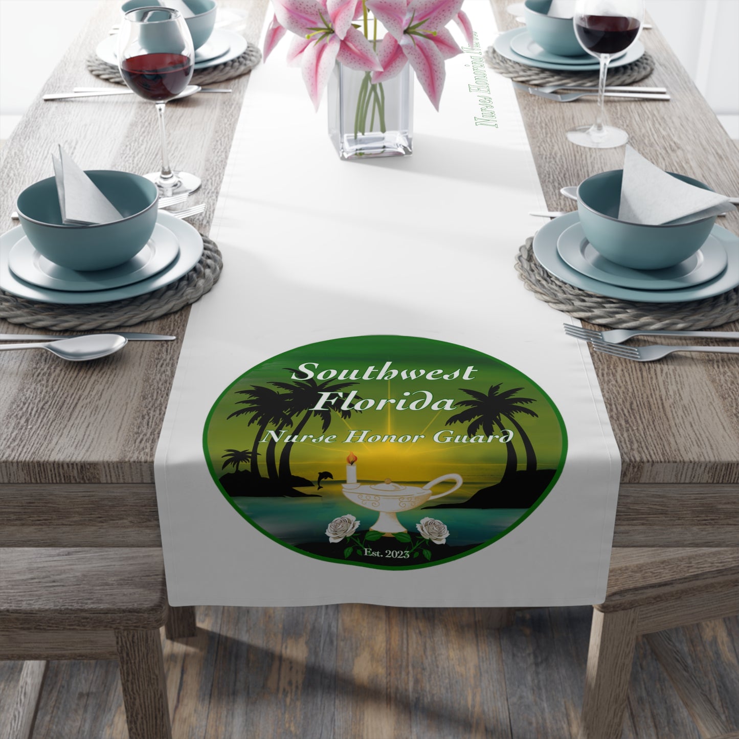 SW Florida NHG Table Runner (Cotton, Poly)
